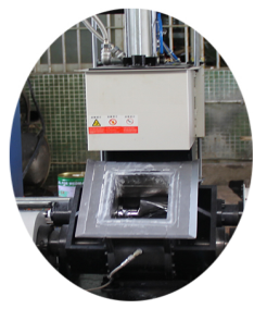 Rubber Products Banbury Mixer Internal Mixing Machine With CE 1-75L Volume 0.3-0.4 MPA Water Cooling