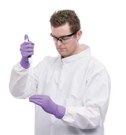 Quality White Disposable Polypropylene Lab Coat , Film Laminated Disposable Visitor Coats for sale