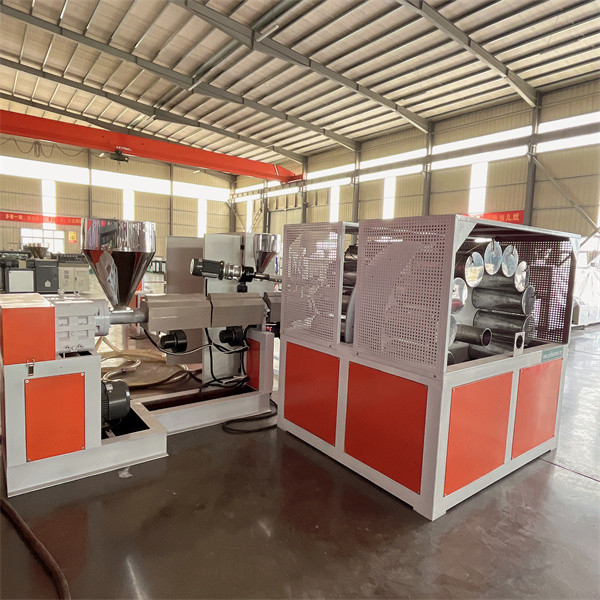 Automatic Feeding PVC Pipe Extrusion Line Manufacturers Soft Gas Hose Pipe Making Machine