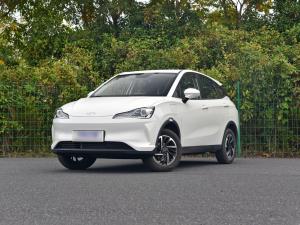 China New Energy Nezha V 2021 Standard Battery Electric Cars Entertainment Version on sale