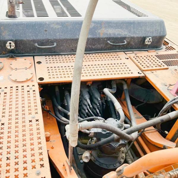 Practical Earthmoving Machinery Used Excavator Doosan Dx420 Excavator 42 Tons Heavy Equipment