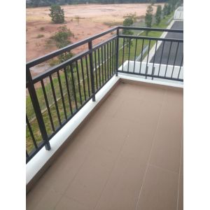 Quality Forged Iron Balustrades Smooth Surface Railing Sun Shade for sale