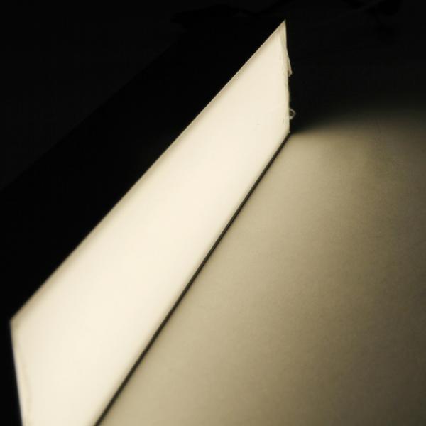 No Flicker Dazzle LED Linear Light With 90min Emergency Power Supply