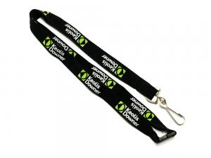 Quality Low Minimum Order Custom Polyester Lanyards Simple Colors Fashion Style for sale