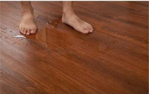 China LVT Wood Flooring 2.0 Mm Protective Wear Layer 0.07mm Water-Proofed on sale