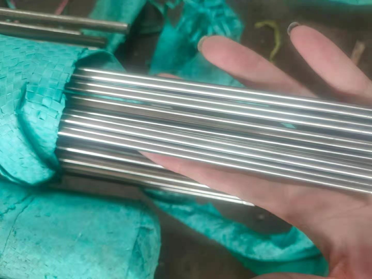 ASTM A276 Grade 304 SS304 S30400 1.4301 Round Bar Bright Polished OD 150MM
