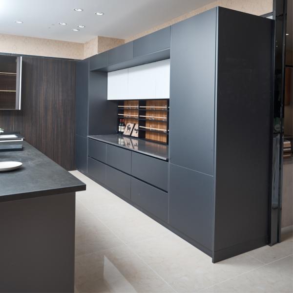 Modern Design Customized Black Melamine MDF Modular Kitchen Cabinets