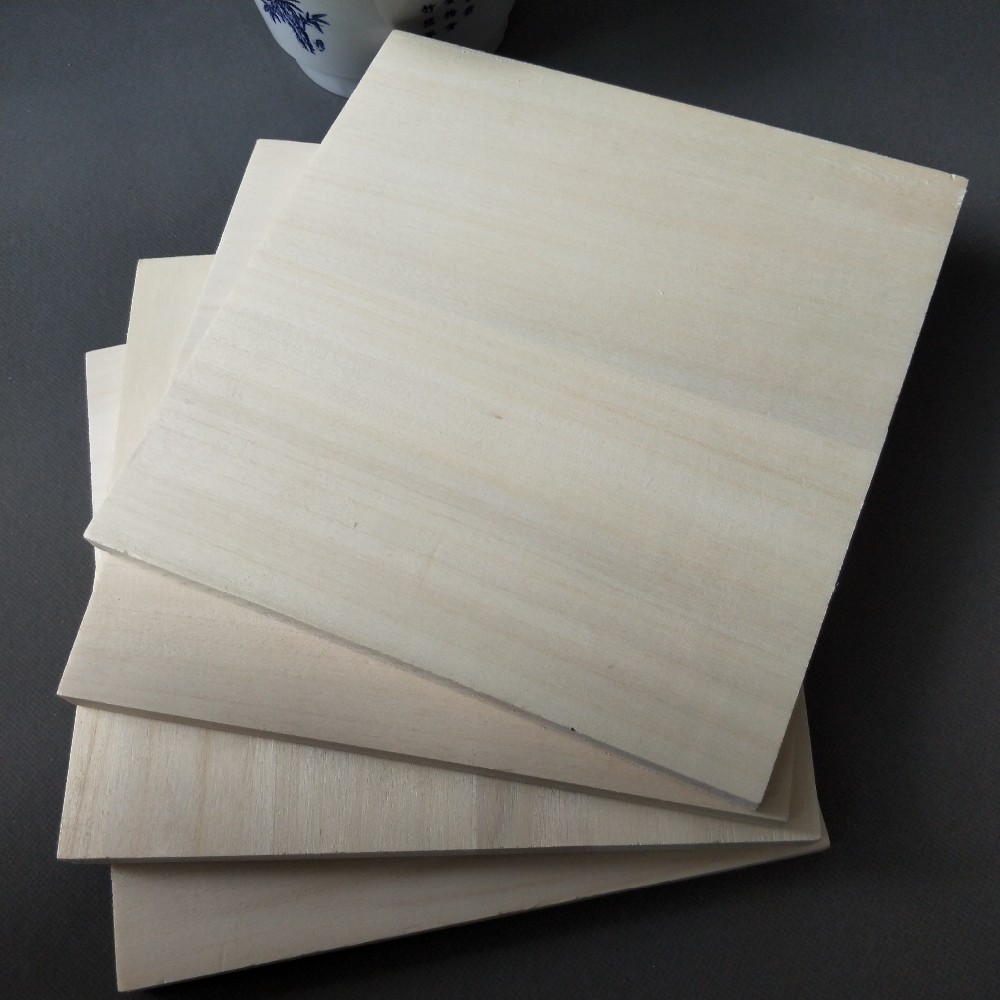 Workshop Used Solid Pine Lumber Boards for Furniture Moisture Content 8-12% Workshop