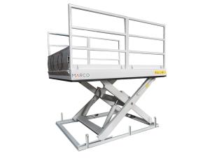 China Loading Dock Table with Handrail and Loading Flap for Loading and Unloading on sale