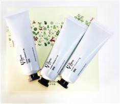 Hand Cream Body Care Products Handfuls Of Happiness Caring 30g * 3 FEMALE Floral
