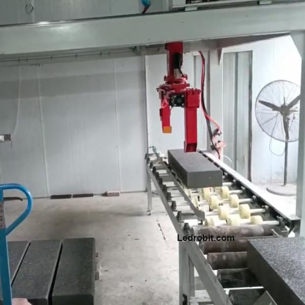 Buy High Capacity Clamp Loading Unloading System Machine With Stacking at wholesale prices