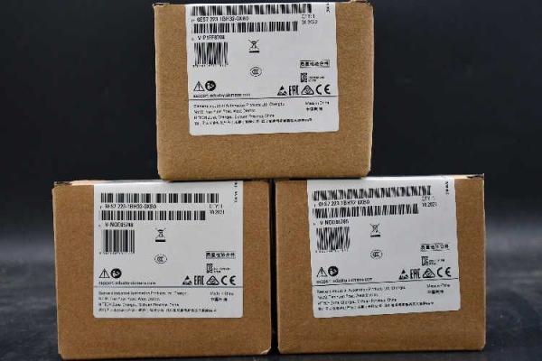 Buy Siemens LOGO! Logic Module - 8 Inputs, 4 Outputs, Relay, For Use With LOGO! 6, Computer Interface at wholesale prices