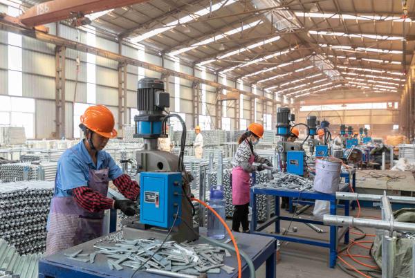 Buy Scaffolding System Construction Used Scaffolding Galvanized Ringlock Scaffolding at wholesale prices