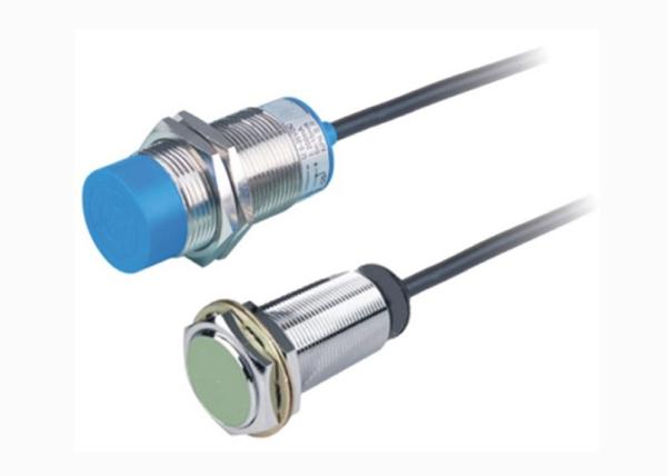 Buy Count Bottles Adjustable Capacitive Type Proximity Sensor CM30 Wide Voltage Range at wholesale prices