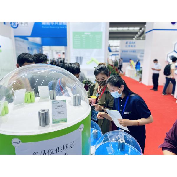 Wholesale 18650 Cylindrical Cell 3.6V Lithium Ion Battery Cell 26650 Battery Cells for EV Energy Storage System