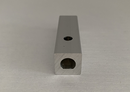 Square Column With Oval Hole CNC Machining Components Source Material