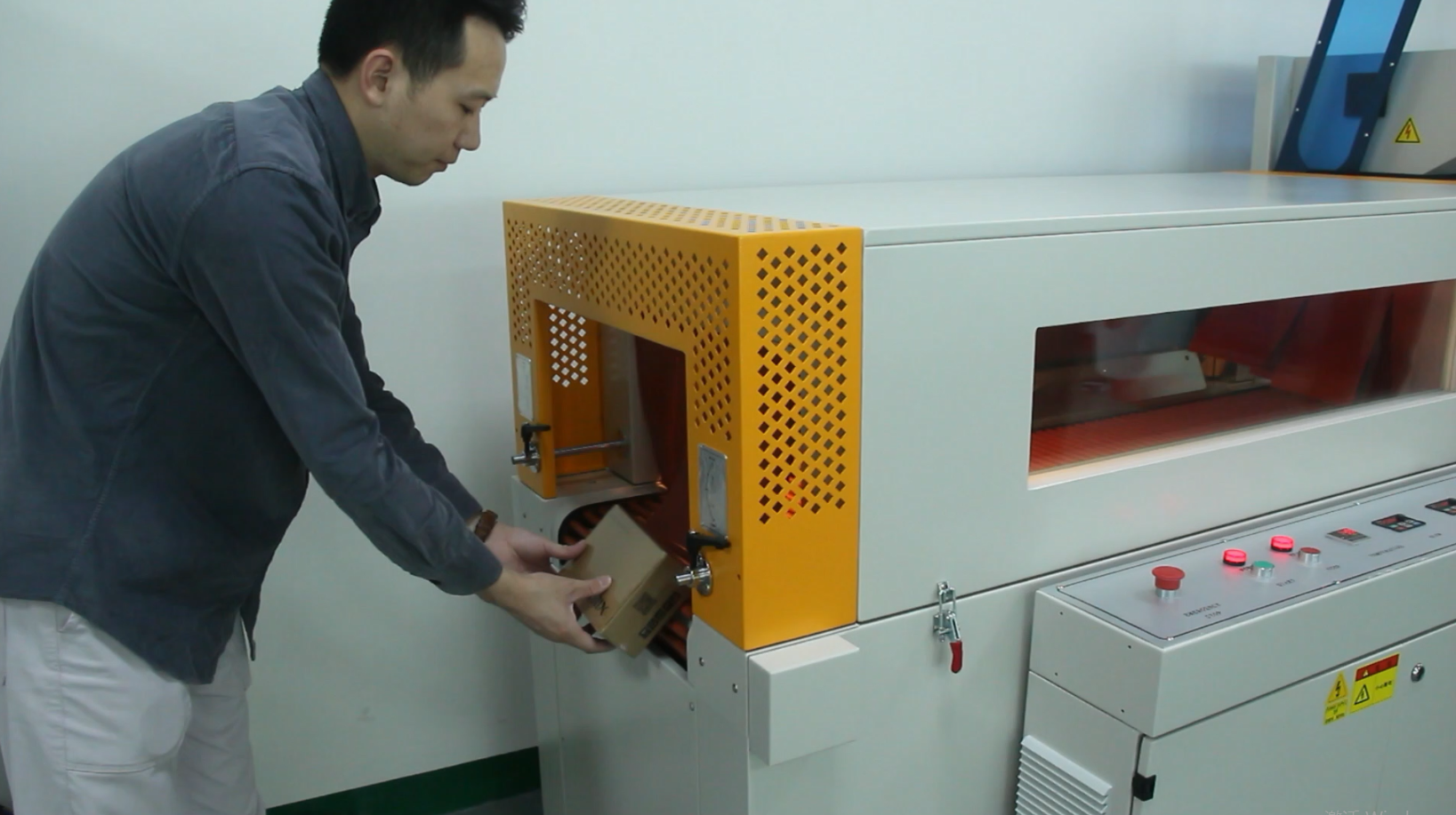 High Quality Automatic Pe Film Heat Shrink Packaging Wrapping Machine