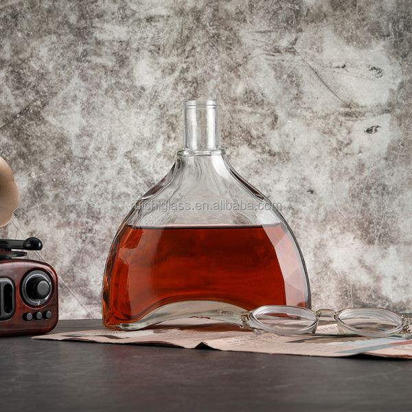 350ml 500ml 750ml Brandy Glass Bottle for Beverage Packaging Customized Design