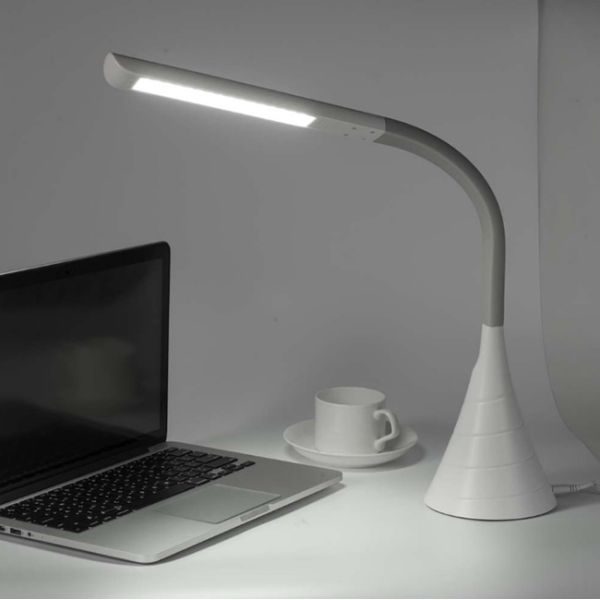 Home Decorating LED Light Desk Lamp , Pink High Luminous Rechargeable LED Desk Lamp