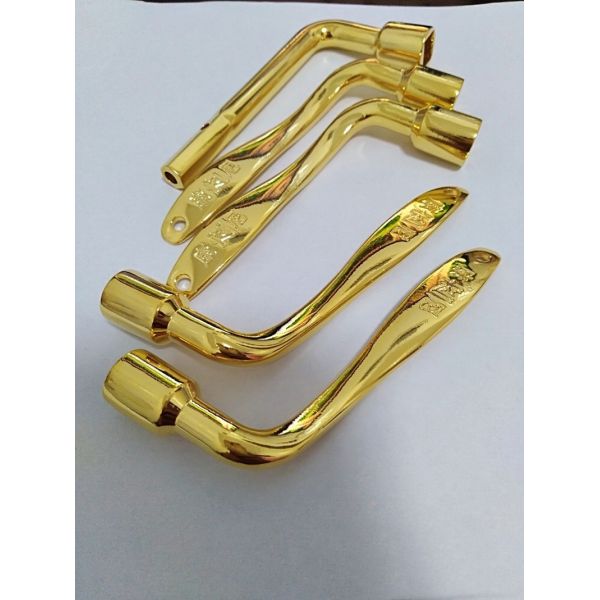 PLC Chrome Silver Vacuum Metalizing System With Slide Valve Pump