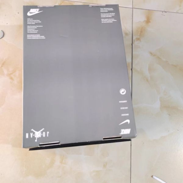 Wholesale spot Jordan shoe boxes lid and base box