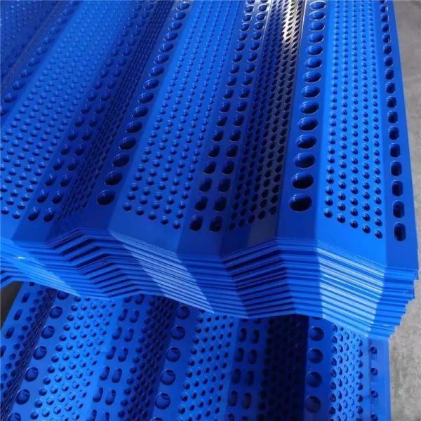 0.8mm Windbreak Fence Panels Industrial Perforated Mesh Sheet