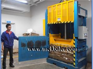 Quality Hydraulic press waste paper baler machine automatic baling scrap paper carton baling press for sale