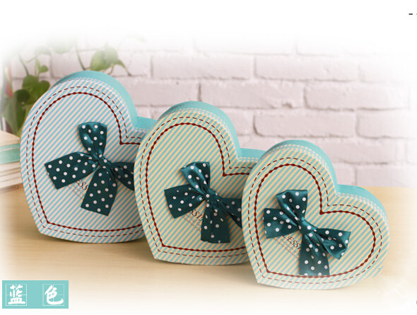 Hand made Heart shape paper gift box