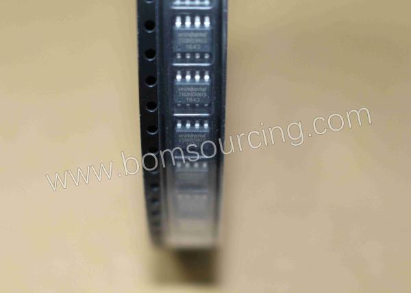 Buy Non Volatile 3V 8M-BIT Serial Flash Memory W25Q80DVSNIG With Dual / Quad SPI at wholesale prices