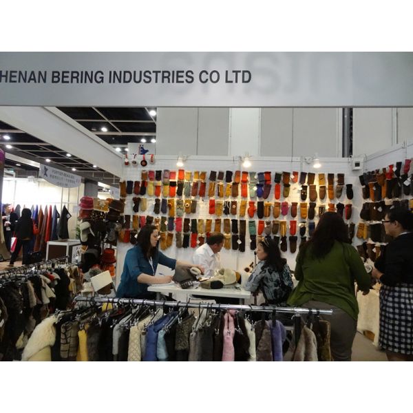Hot sale customized leather gloves japan