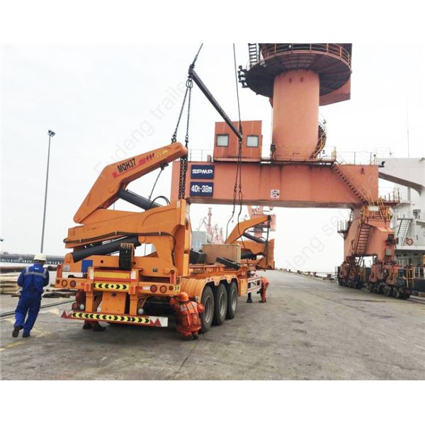 40 Foot Side Loader Truck Trailer , Self Lift Trailer Separate Diesel Engine Available