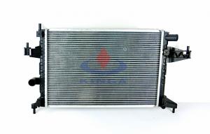 China Manual Transmission Car Parts Auto Car  Radiator For OPEL Combo  / Corsa C 2000 Cooling System on sale