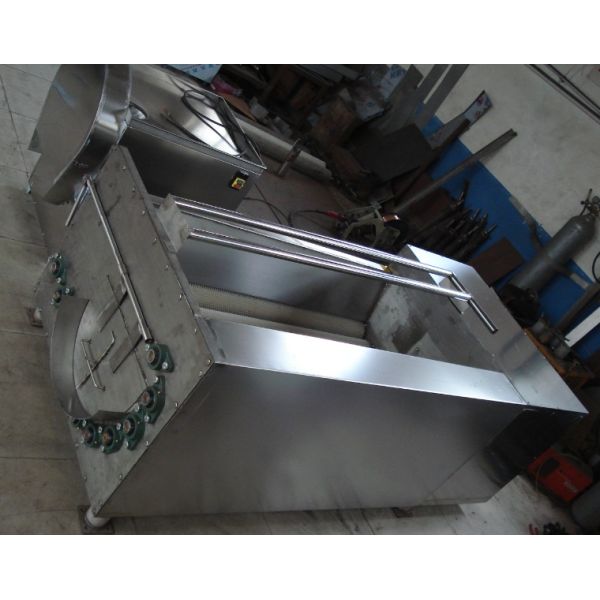 potato cleaning and peeling machine