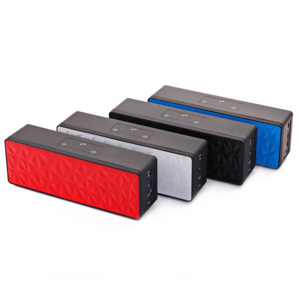 Small Audio Bluetooth Hiking Speaker BK3.0 1100mAh Bluetooth Cube Speaker