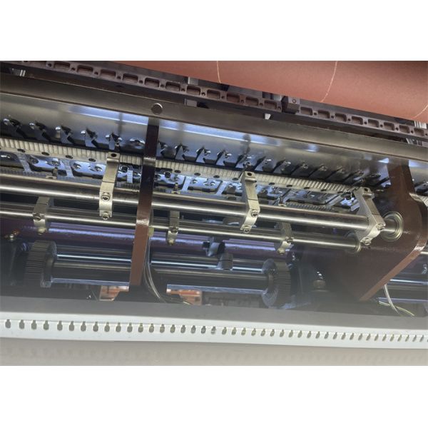 300m/H Chain Stitch Computer High Speed Looper Quilting Machine For Mattress