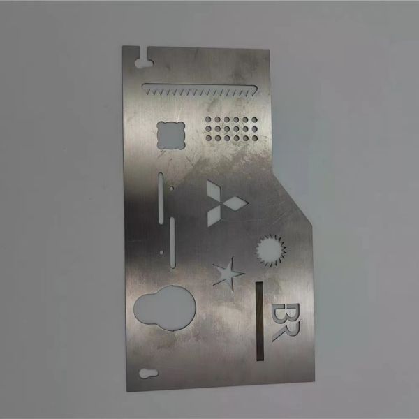 1mm Brushed Precision Sheet Metal Bending Laser CNC Cut Metal Sheet Cutting Bending Parts