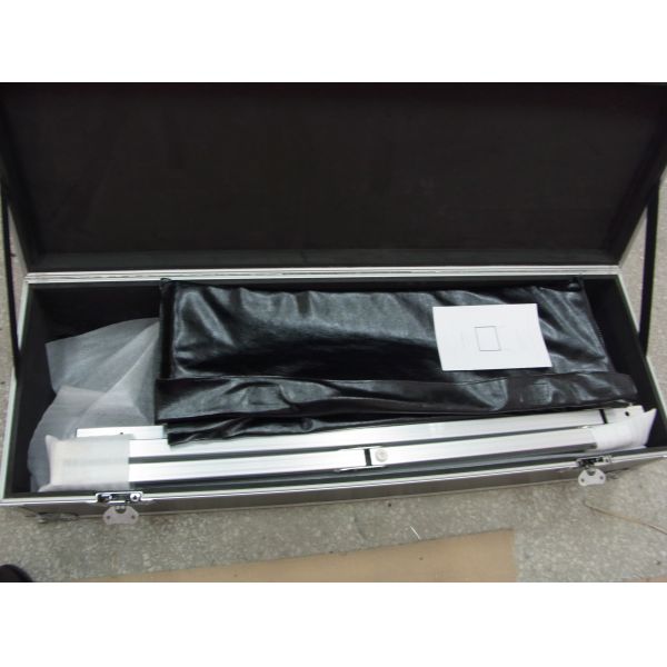 16:9 Outdoor Movie Fast Fold Projection Screen Portable With Aluminium Frame