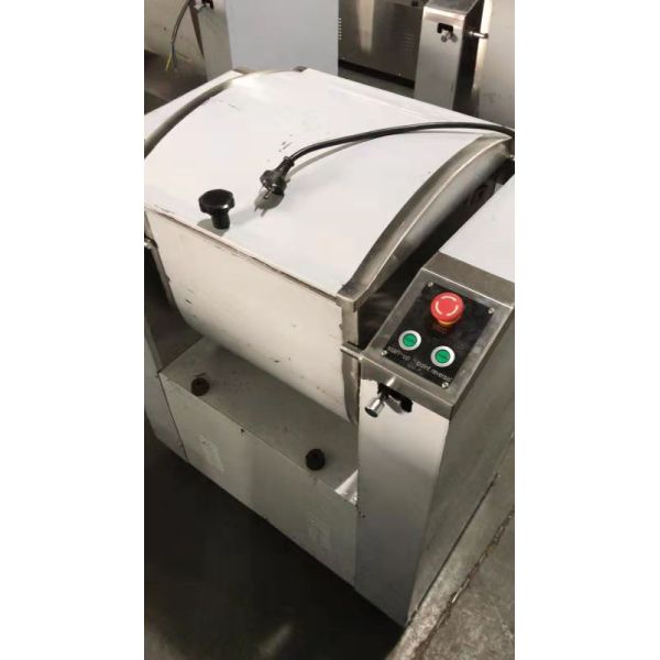150kg Horizontal Dough Mixer Machine 7500W Silver Color 24r/min for Mixture