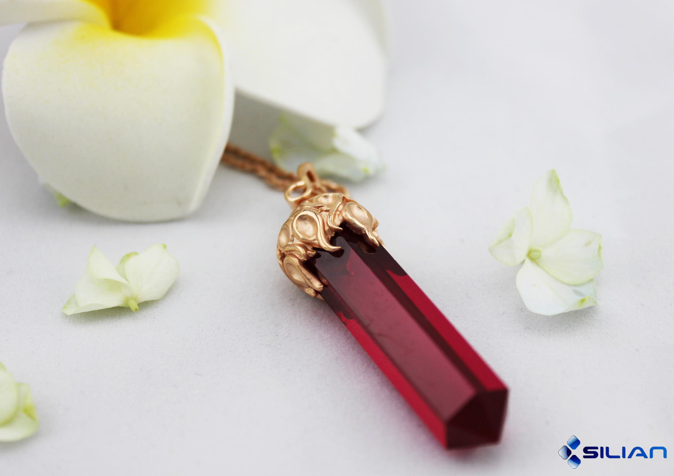 Pigeon Blood Ruby Fancy Color Sapphire 4x4mm 6x6mm